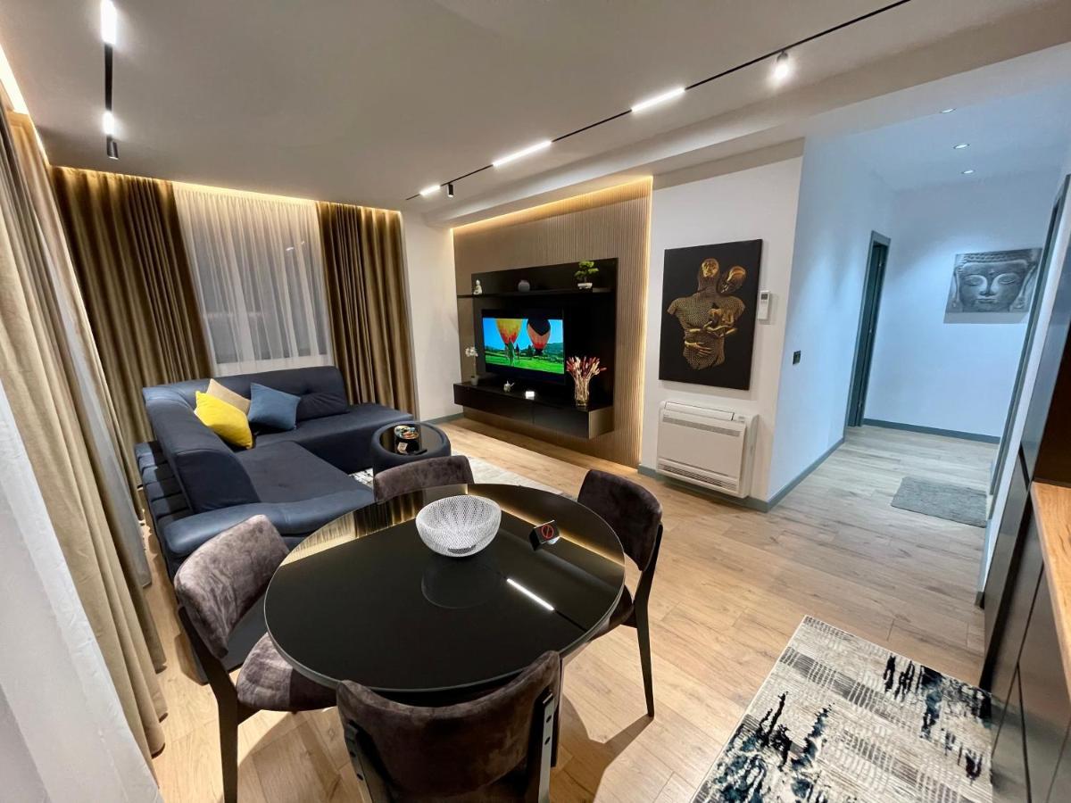 Queens Luxury Apartments Tirana Exterior photo