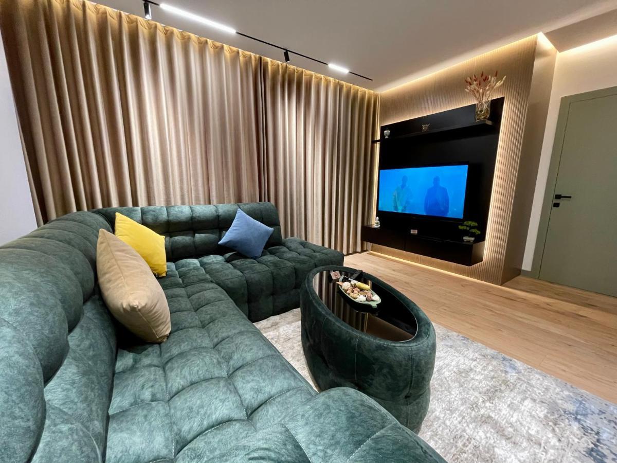 Queens Luxury Apartments Tirana Exterior photo
