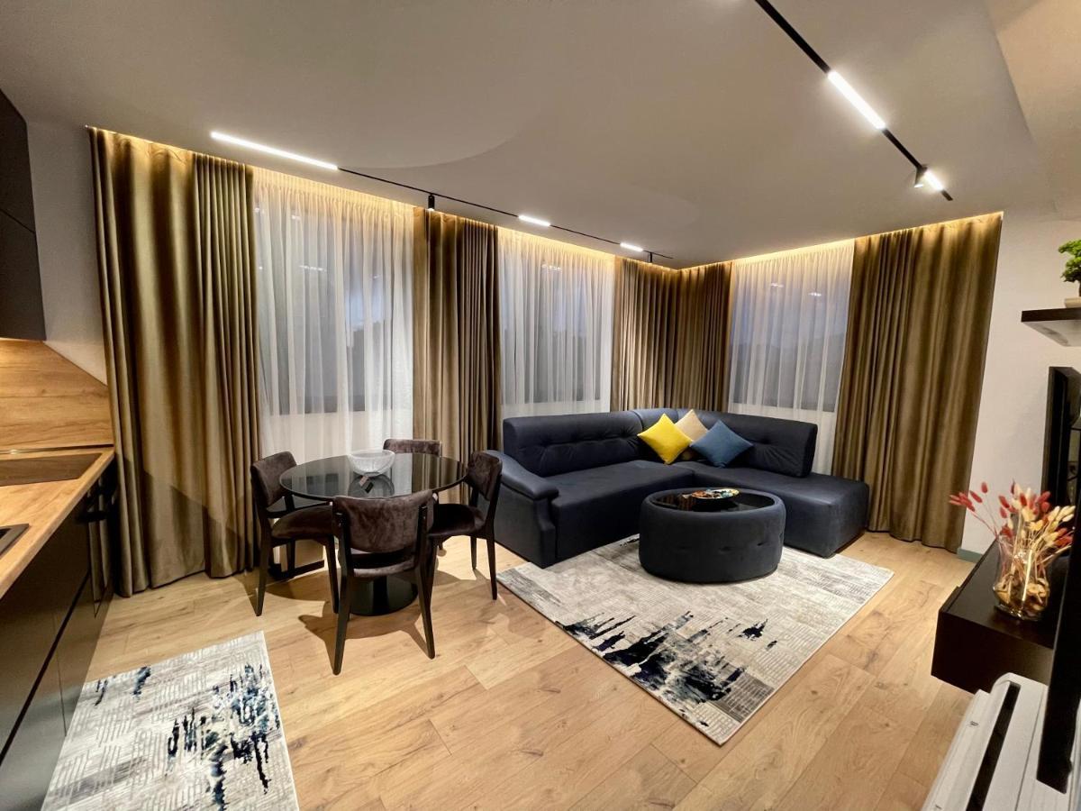 Queens Luxury Apartments Tirana Exterior photo